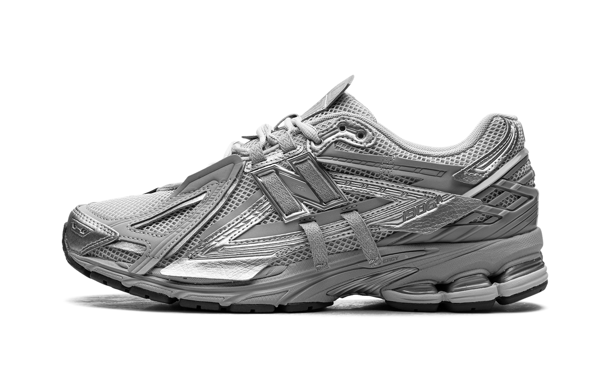 Overkicks - New Balance 1906A Concrete Silver Metallic (M1906AG) - vista lateral