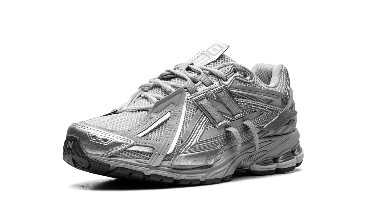 Overkicks - New Balance 1906A Concrete Silver Metallic (M1906AG) - detalle suela
