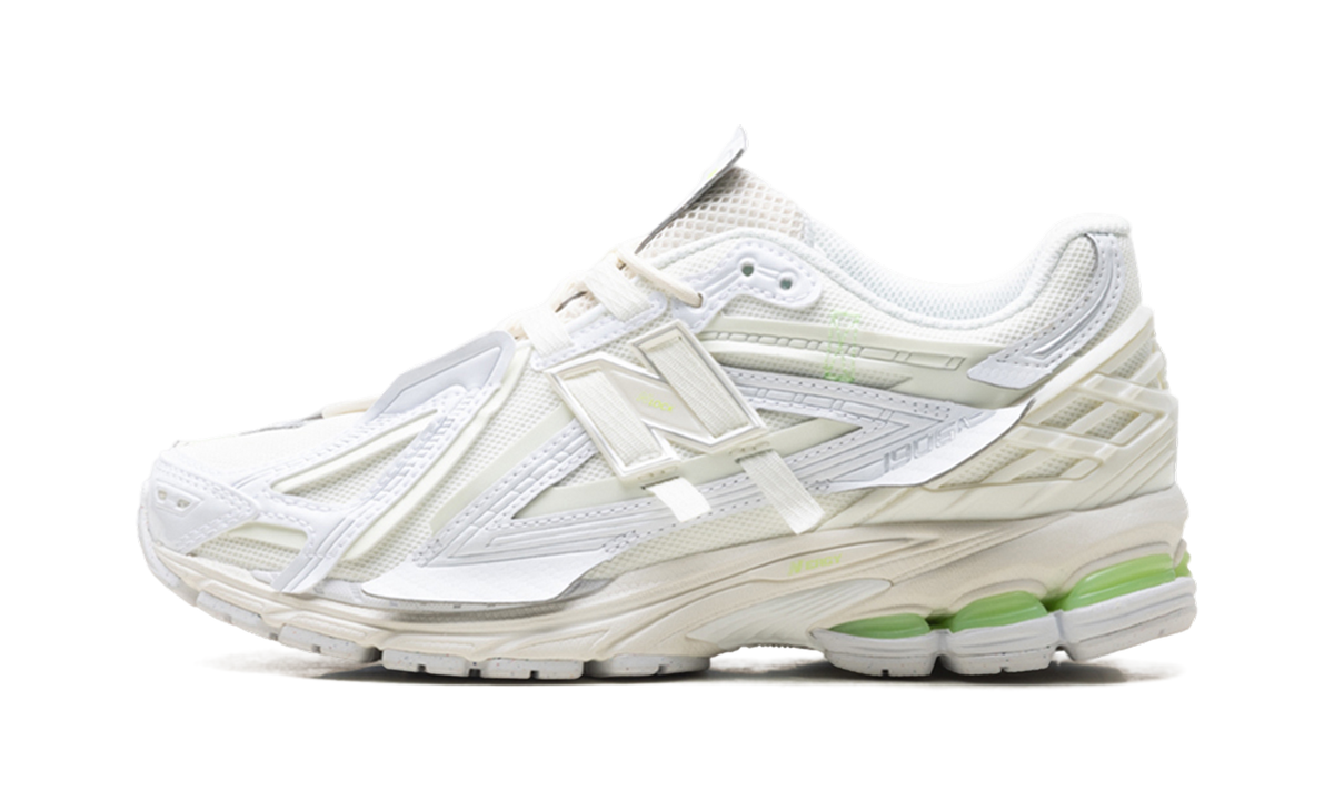 Overkicks - New Balance 1906A White Green (U1906AE) - vista lateral