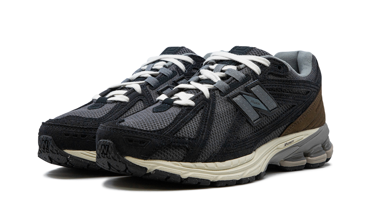 Overkicks - New Balance 1906F Phantom Dark Mushroom (M1906FE) - vista trasera