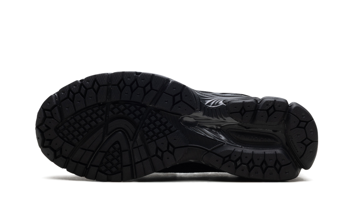 Overkicks - New Balance 1906L Black Suede (U1906LNT) - vista superior