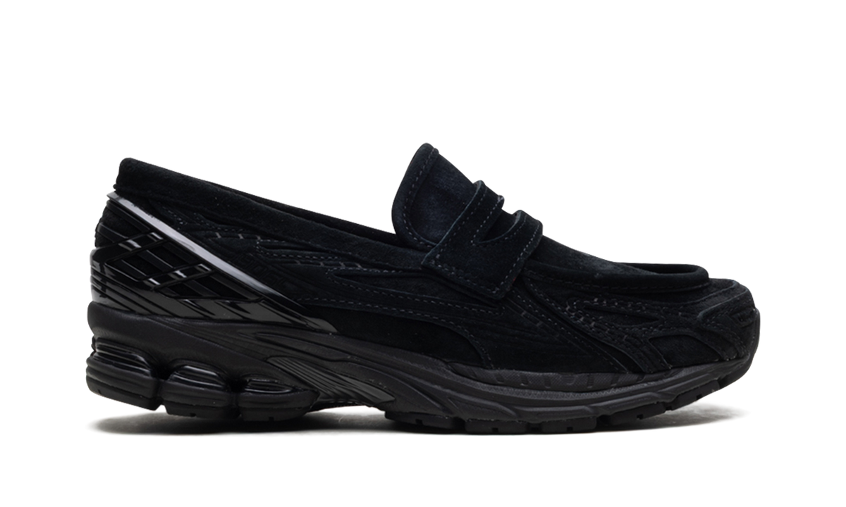 Overkicks - New Balance 1906L Black Suede (U1906LNT) - detalle talón