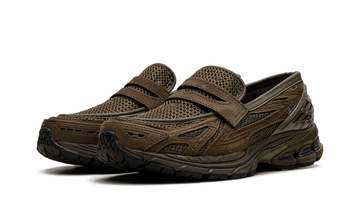 Overkicks - New Balance 1906L Olive Khaki (U1906LNV) - vista trasera