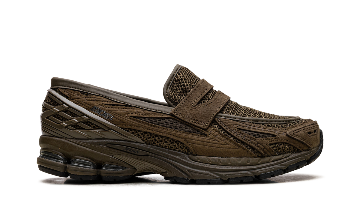 Overkicks - New Balance 1906L Olive Khaki (U1906LNV) - detalle talón