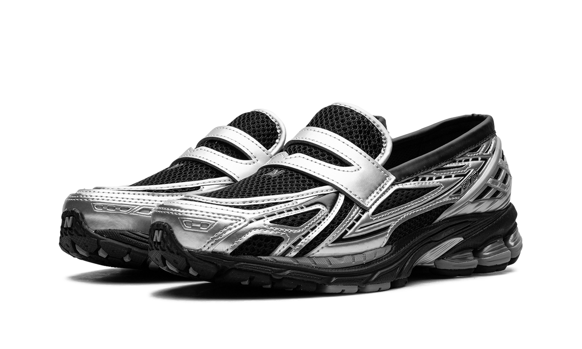 Overkicks - New Balance 1906L Silver Metallic Black (U1906LOC) - vista trasera