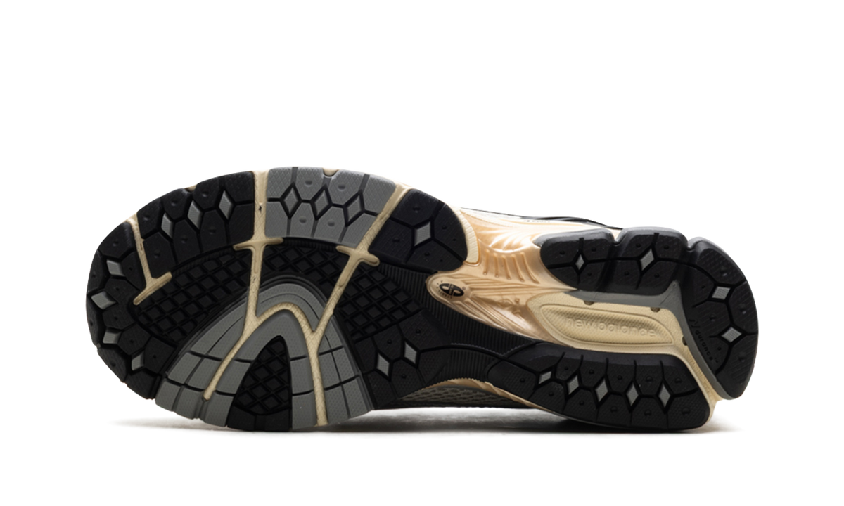 Overkicks - New Balance 1906L Silver Metallic Cream (U1906LOB) - vista superior
