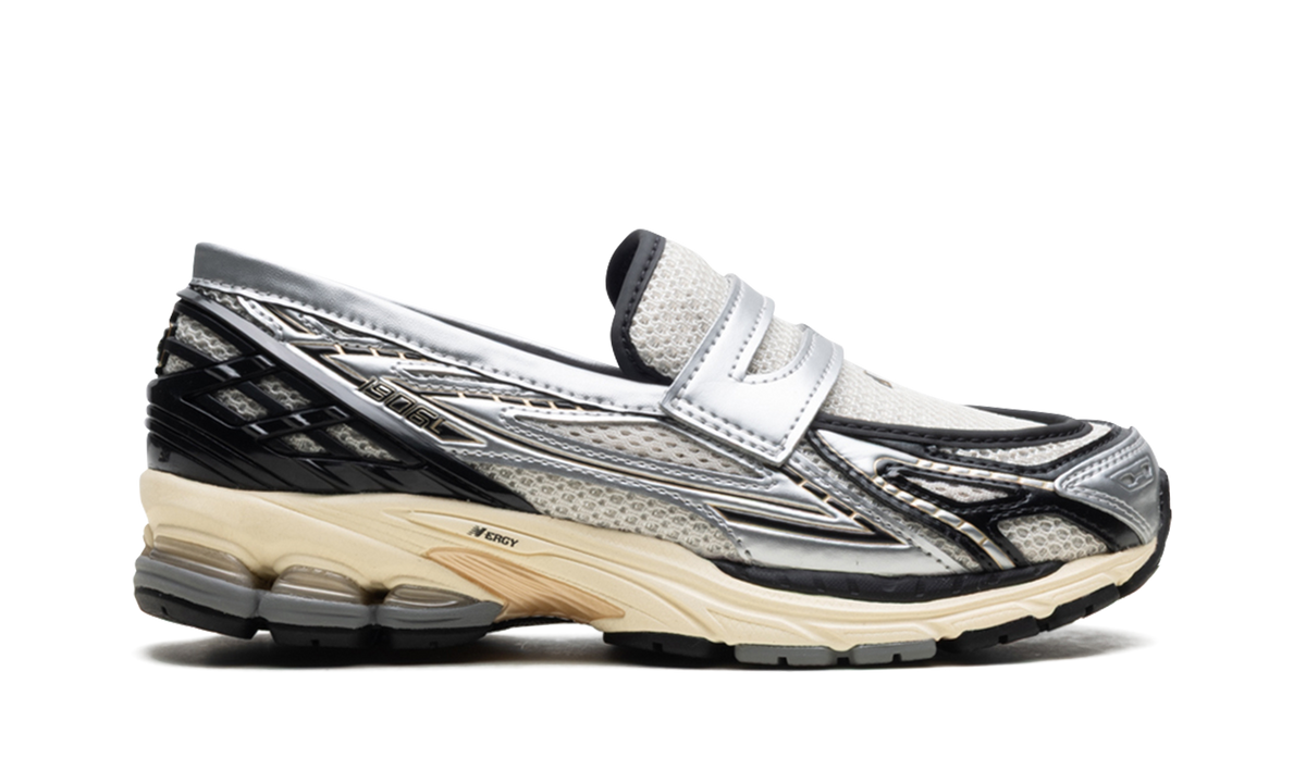 Overkicks - New Balance 1906L Silver Metallic Cream (U1906LOB) - detalle talón
