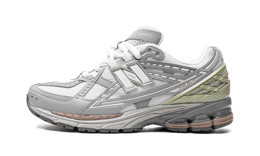Overkicks - New Balance 1906N Team Away Grey (M1906NB) - vista lateral