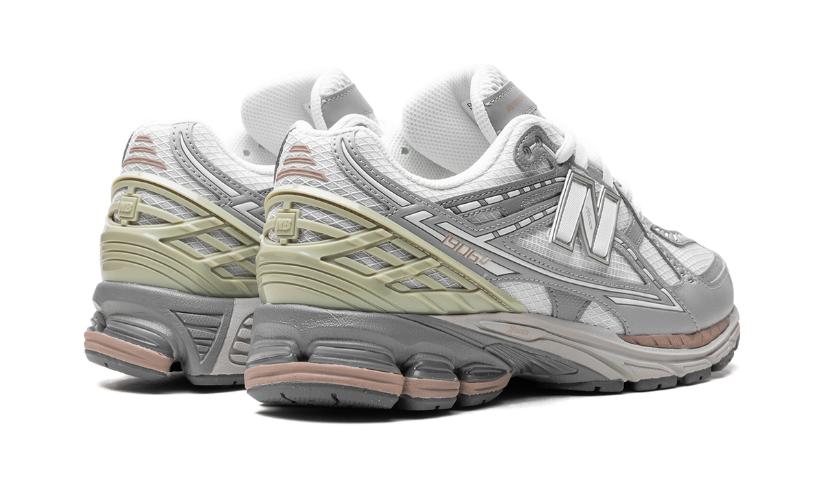 Overkicks - New Balance 1906N Team Away Grey (M1906NB) - par completo