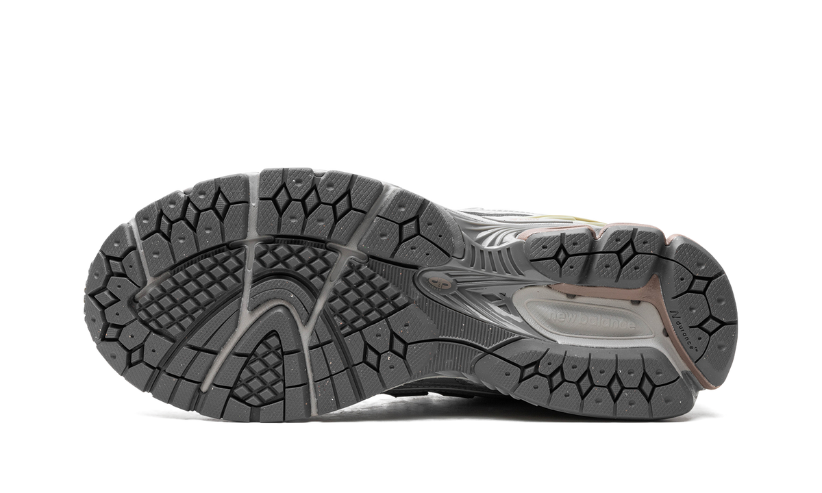 Overkicks - New Balance 1906N Team Away Grey (M1906NB) - vista superior