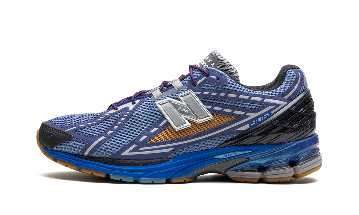Overkicks - New Balance 1906R Action Bronson Medusa Azul (M1906RON) - vista lateral