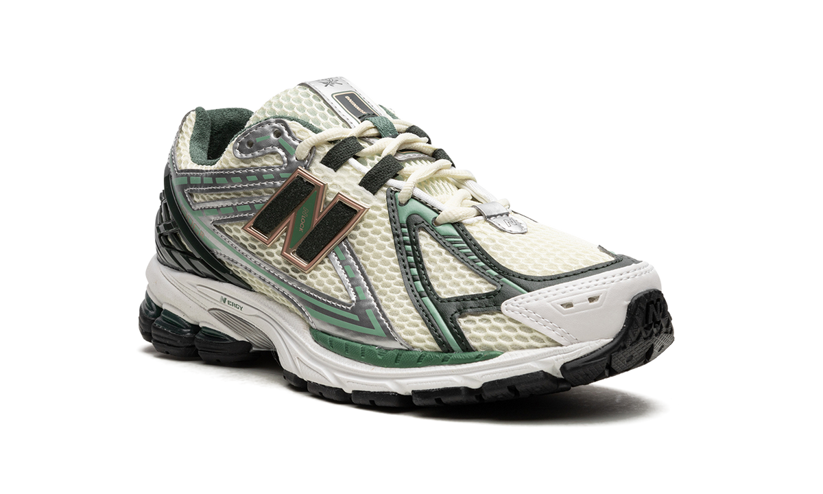 Overkicks - New Balance 1906R Aime Leon Dore Jade (M1906RL1) - detalle lateral interior