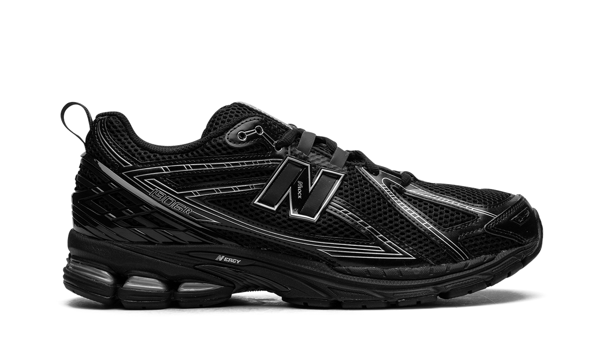 Overkicks - New Balance 1906R Black Grey (M1906RCH) - detalle talón