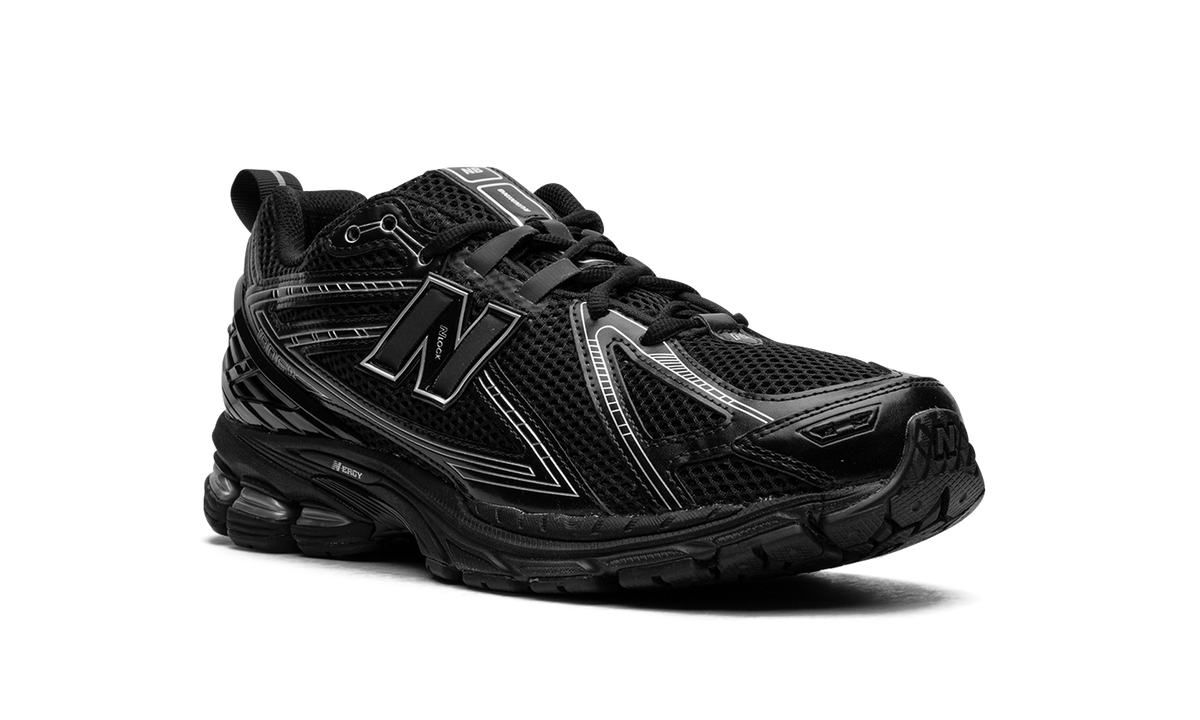 Overkicks - New Balance 1906R Black Grey (M1906RCH) - detalle lateral interior