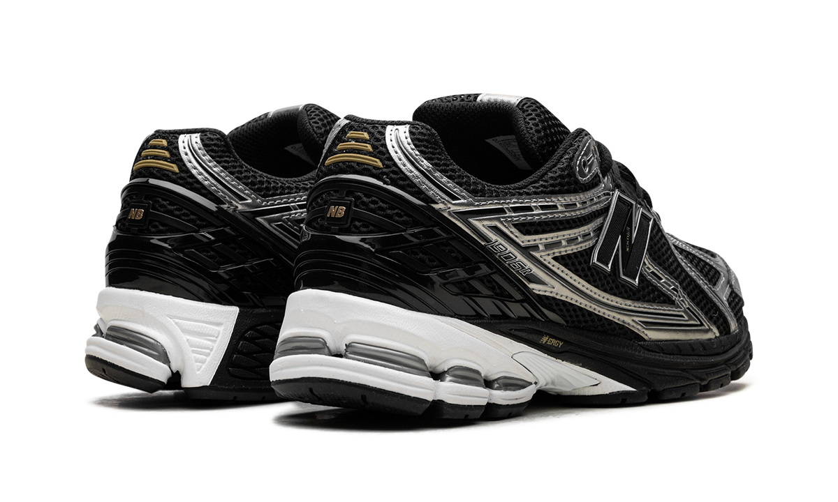 Overkicks - New Balance 1906R Black Grey White (U1906RCF) - par completo