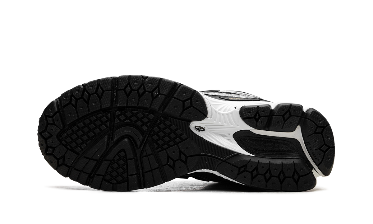 Overkicks - New Balance 1906R Black Grey White (U1906RCF) - vista superior