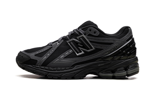 Overkicks - New Balance 1906R Black Phantom (M1906RLB) - vista lateral