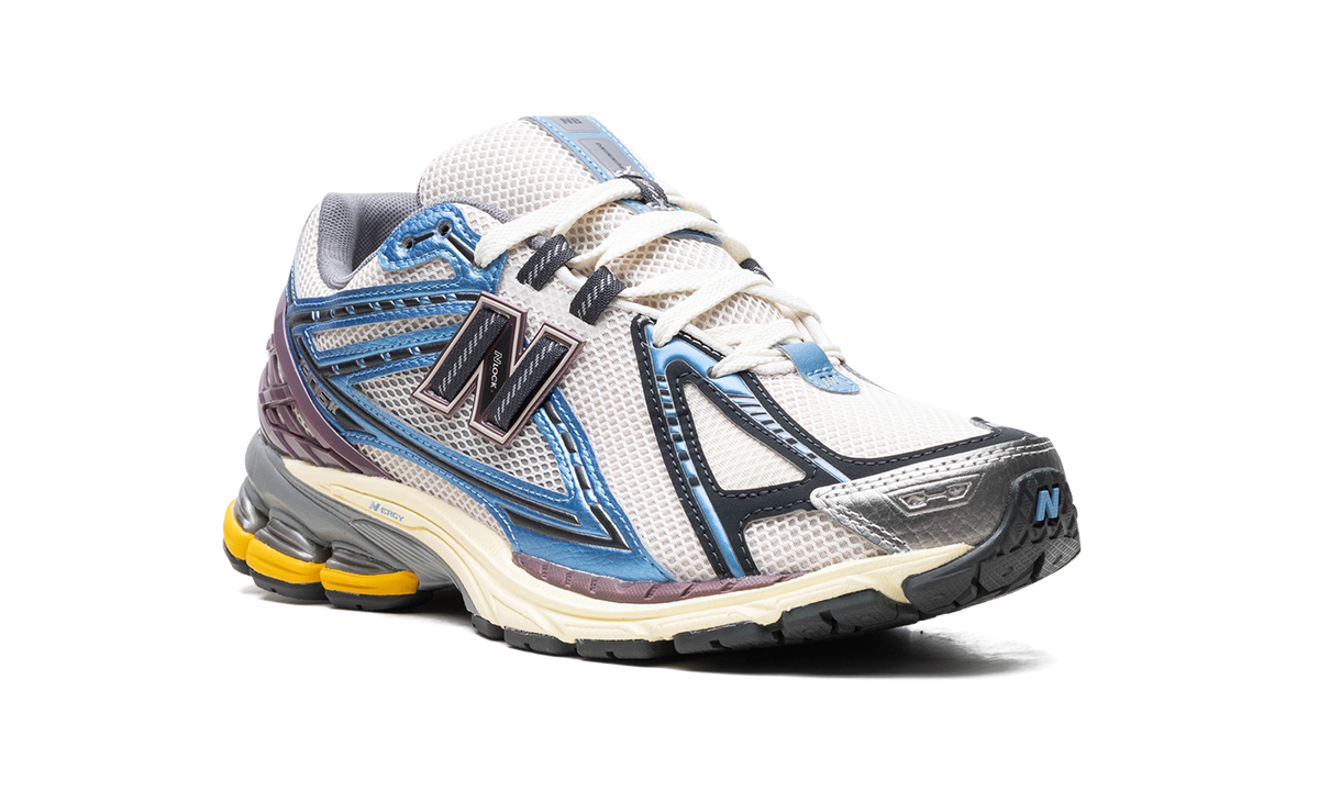 Overkicks - New Balance 1906R Blue Moonbeam (M1906RRB) - detalle lateral interior