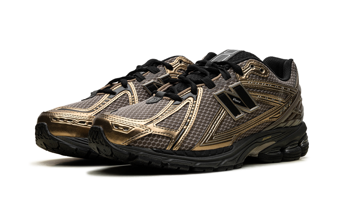 Overkicks - New Balance 1906R Bronze (U1906RCJ) - vista trasera