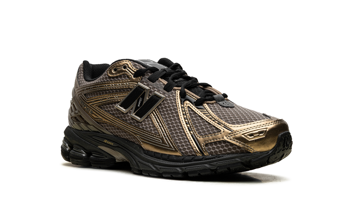 Overkicks - New Balance 1906R Bronze (U1906RCJ) - detalle lateral interior