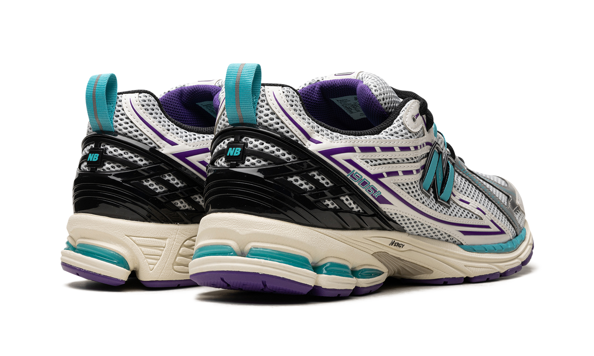 Overkicks - New Balance 1906R Charlotte Hornets (M1906RCF) - par completo