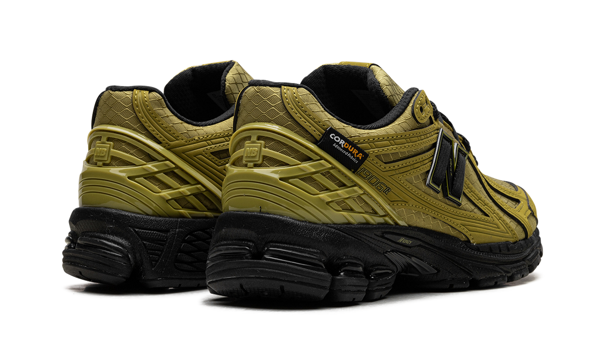 Overkicks - New Balance 1906R Cordura Marshland Black (M1906RWD) - par completo