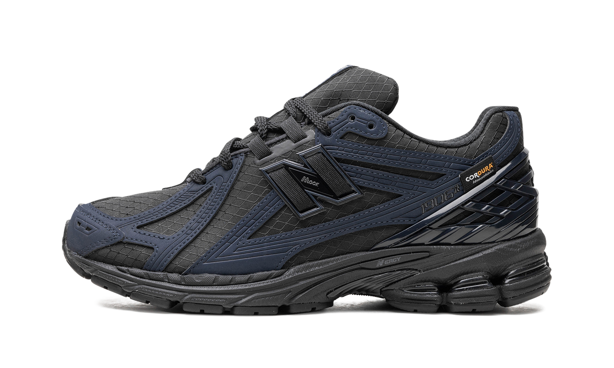Overkicks - New Balance 1906R Cordura Outerspace (M1906RWE) - vista lateral