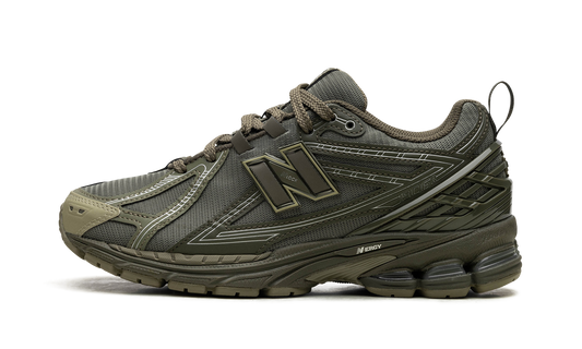 Overkicks - New Balance 1906R Dark Moss (M1906RHB) - vista lateral