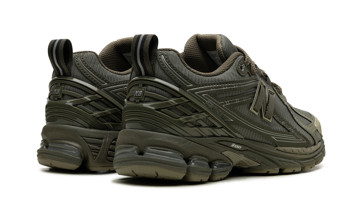 Overkicks - New Balance 1906R Dark Moss (M1906RHB) - par completo