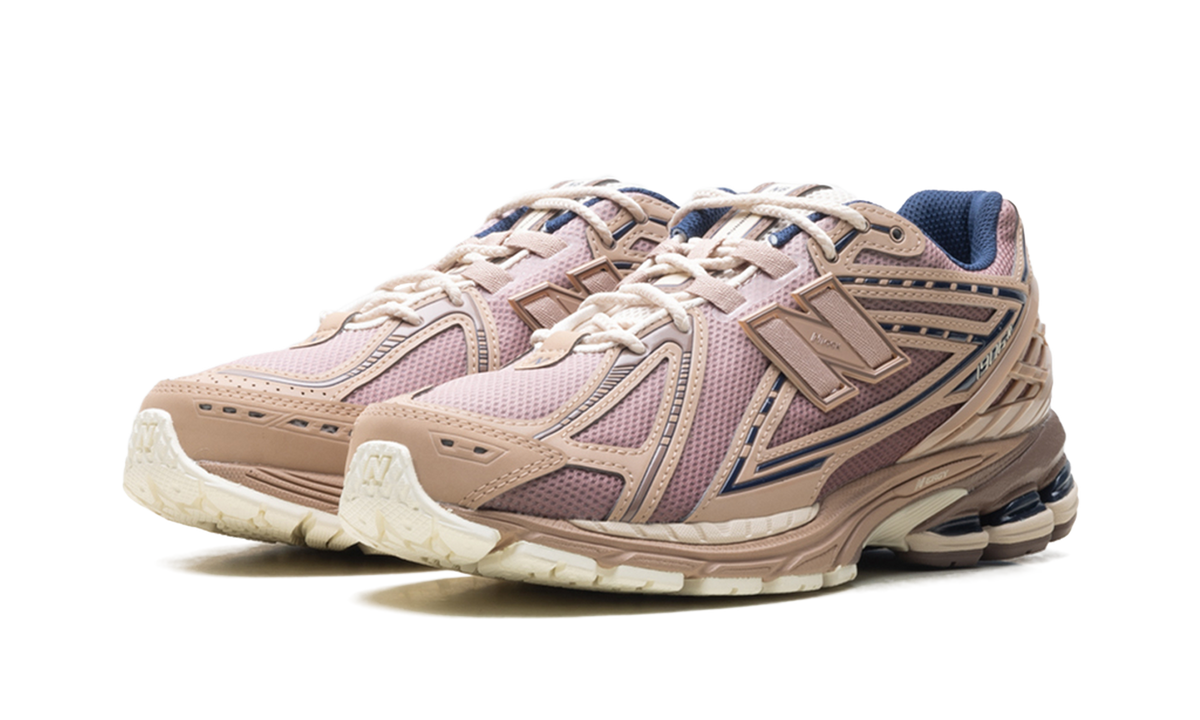 Overkicks - New Balance 1906R Earth Shadow Flat Taupe (U1906REN) - vista trasera