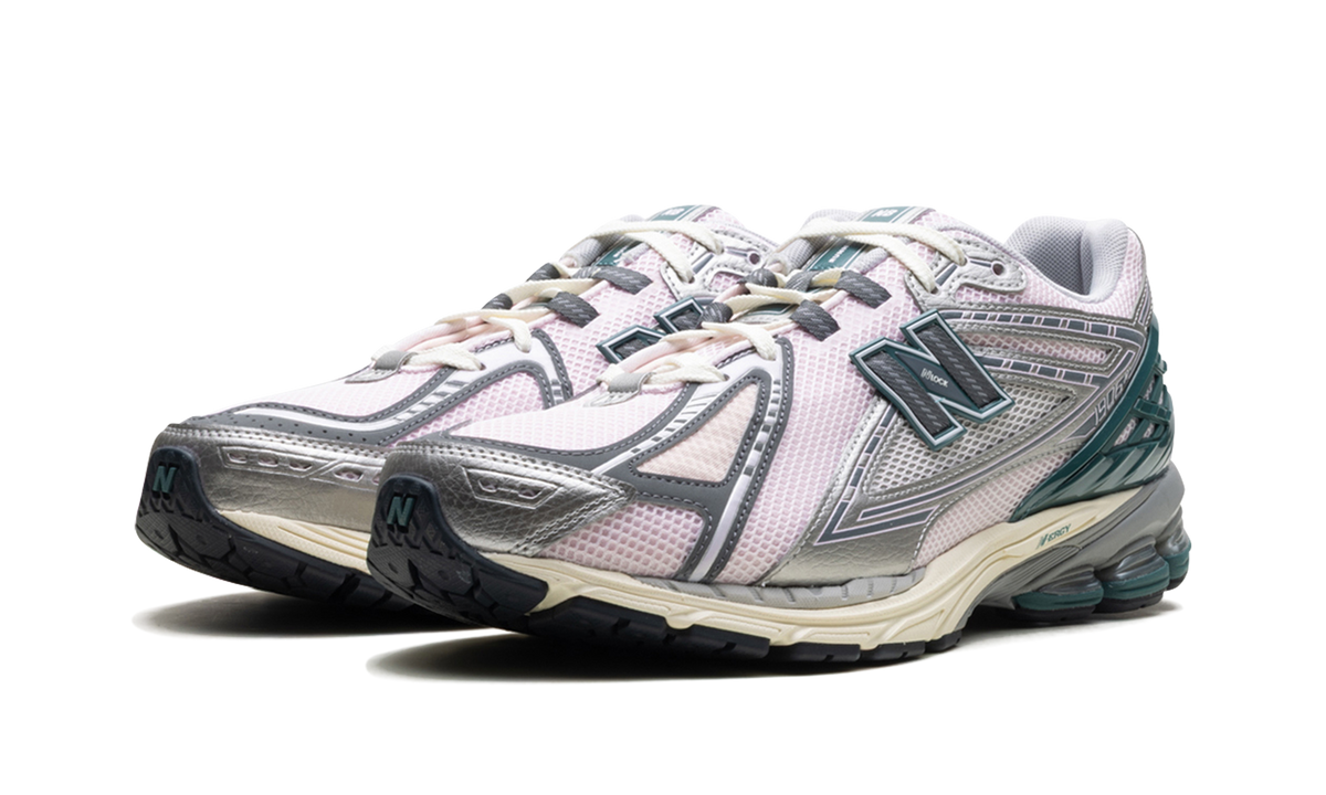 Overkicks - New Balance 1906R Granite Metallic Pink (M1906RET) - vista trasera