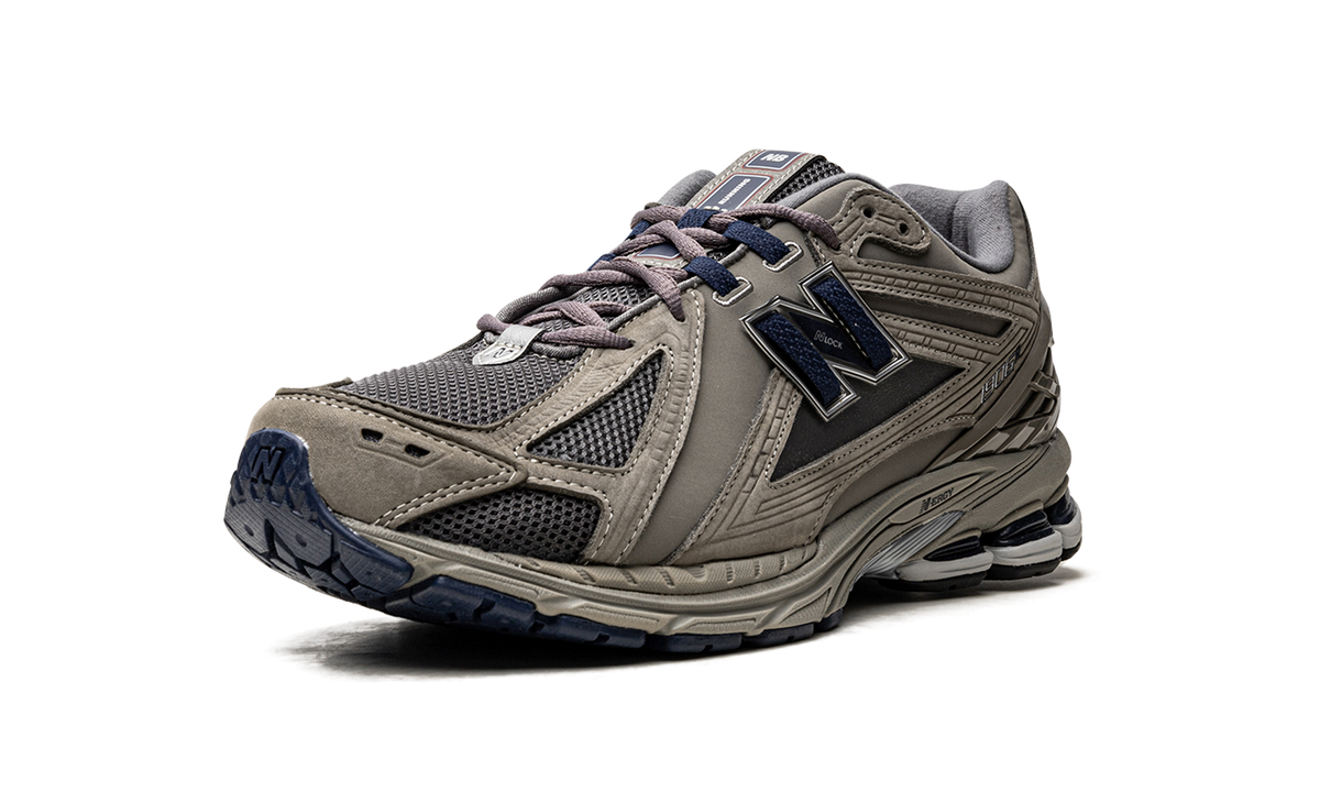 Overkicks - New Balance 1906R Grey Indigo (M1906RB) - detalle suela