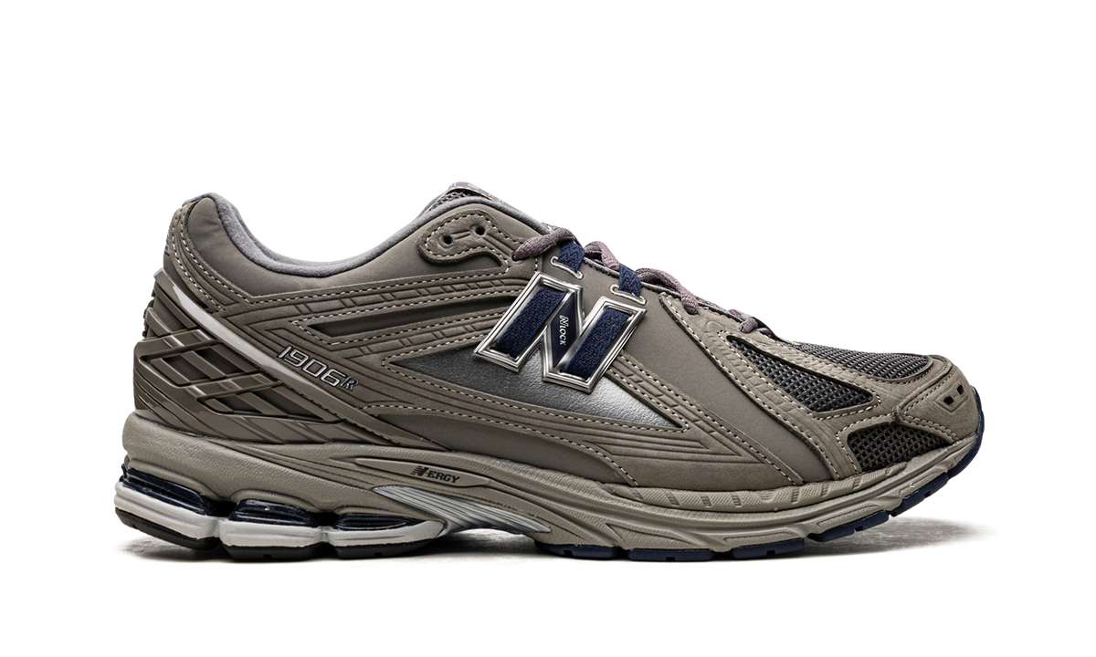 Overkicks - New Balance 1906R Grey Indigo (M1906RB) - detalle talón