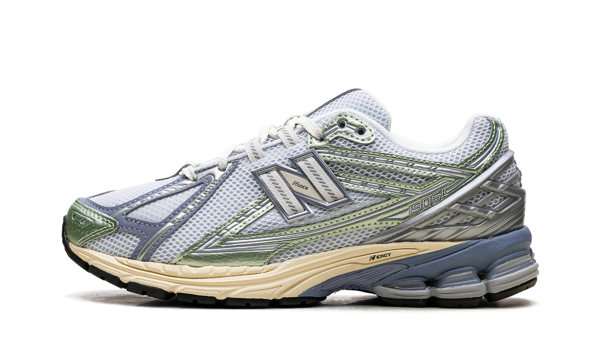 Overkicks - New Balance 1906R Ice Blue Melon Water (U1906RNE) - vista lateral