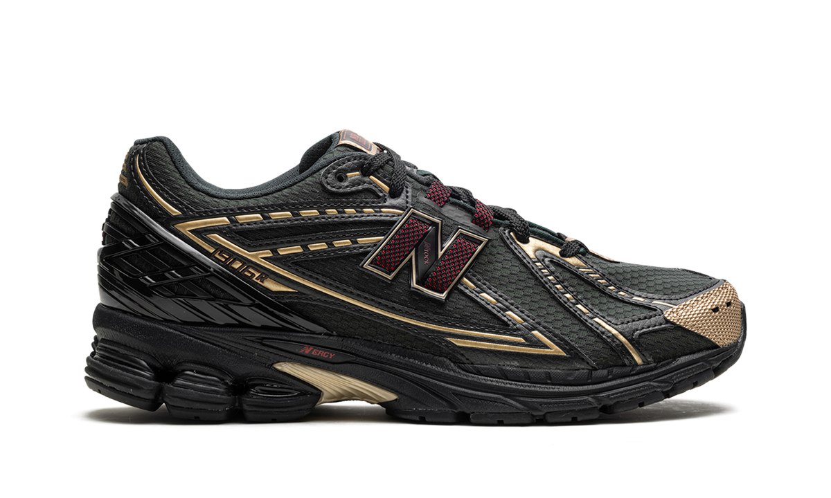 Overkicks - New Balance 1906R Kith Black (M1906RKS) - detalle talón