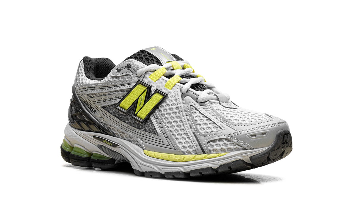 Overkicks - New Balance 1906R Light Silver Metallic Alkaline Green (U190652H) - detalle lateral interior