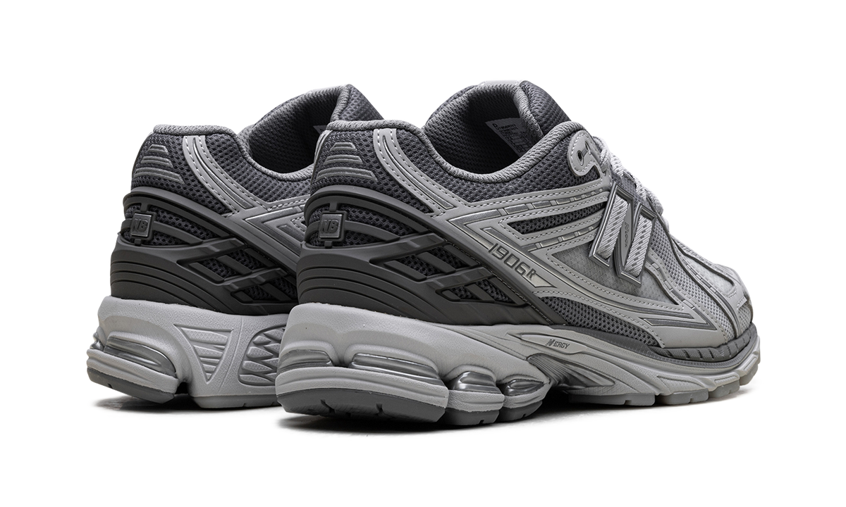 Overkicks - New Balance 1906R Lunar New Year Raincloud (U1906RNY) - par completo