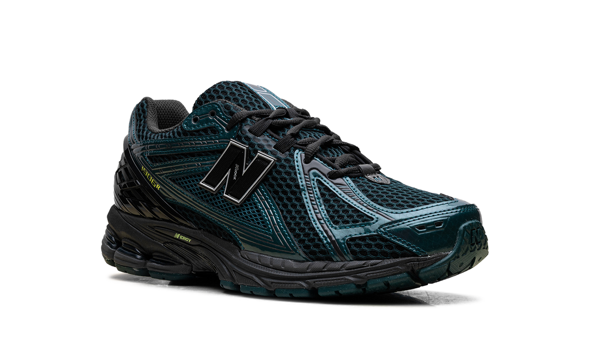 Overkicks - New Balance 1906R Medusa Green Black (U190646S) - detalle lateral interior