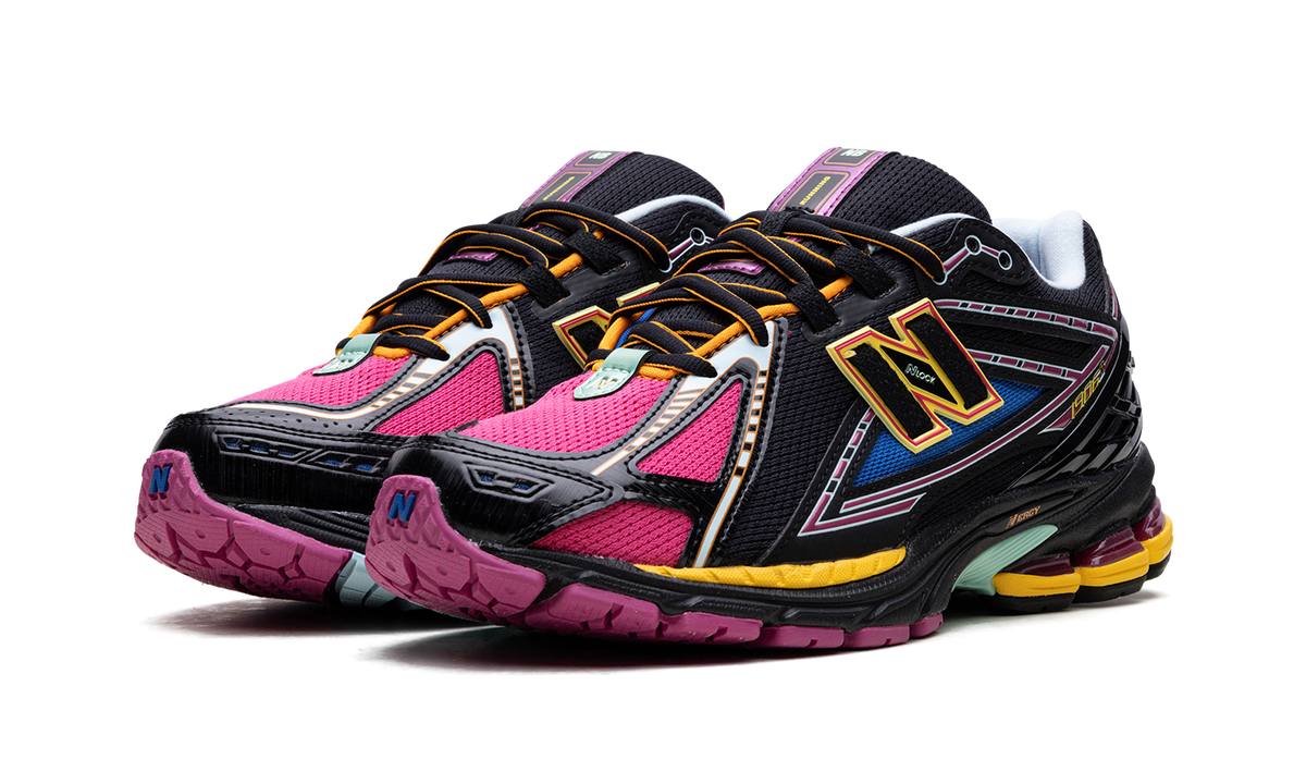 Overkicks - New Balance 1906R Neon Nights (M1906RCP) - vista trasera