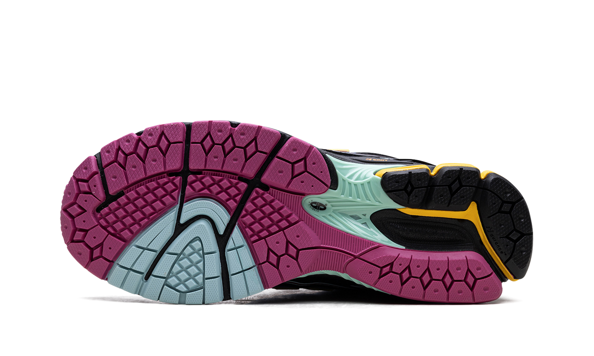 Overkicks - New Balance 1906R Neon Nights (M1906RCP) - vista superior