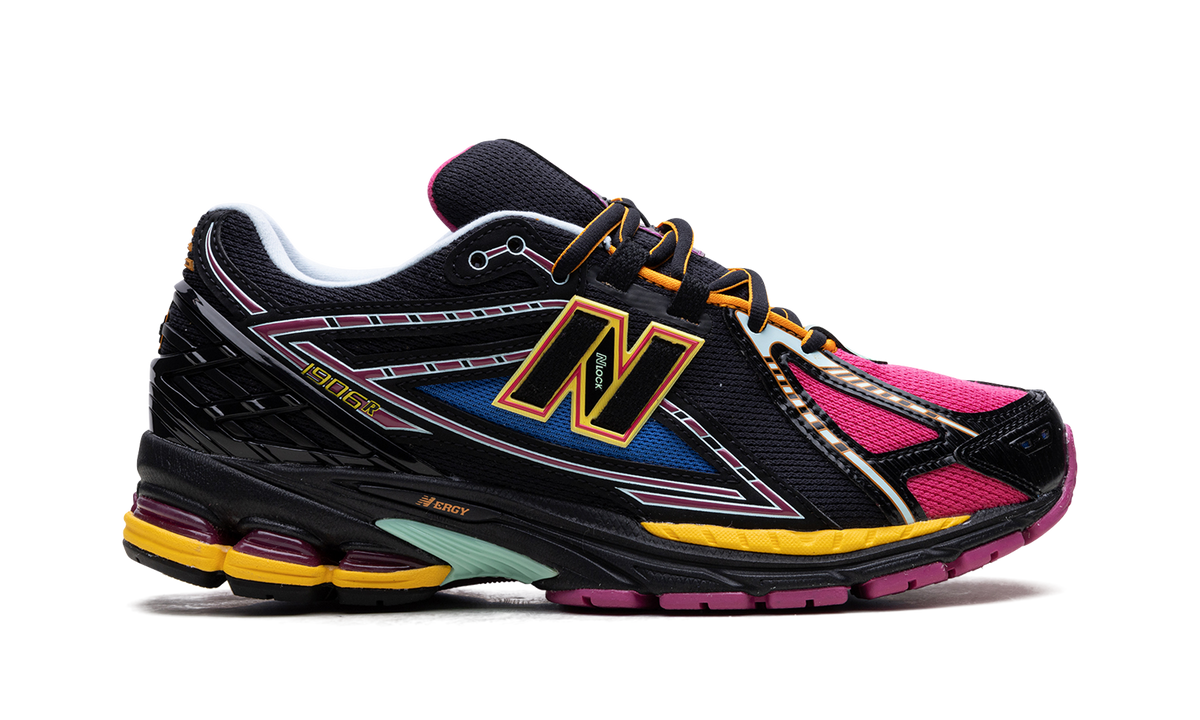 Overkicks - New Balance 1906R Neon Nights (M1906RCP) - detalle talón