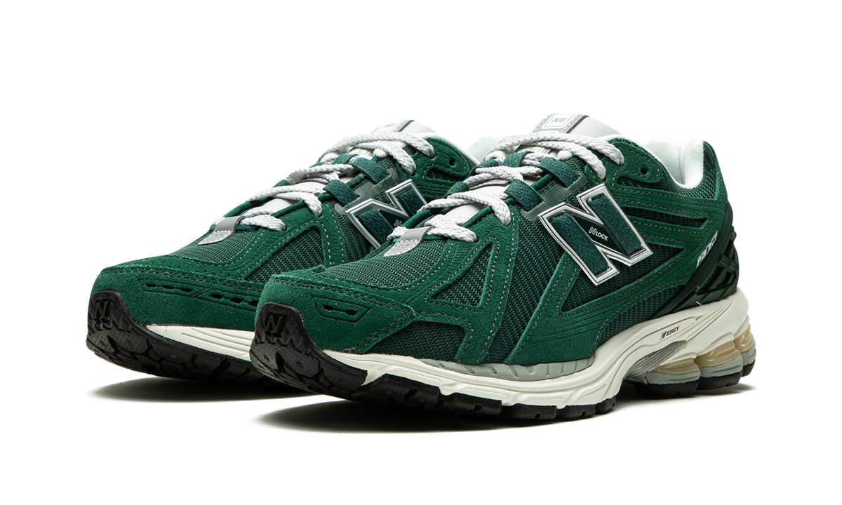 Overkicks - New Balance 1906R Nightwatch Green (M1906RX) - vista trasera