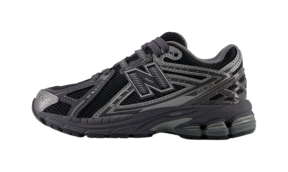 Overkicks - New Balance 1906R Phantom Black (GS) (GC1906EX) - vista lateral