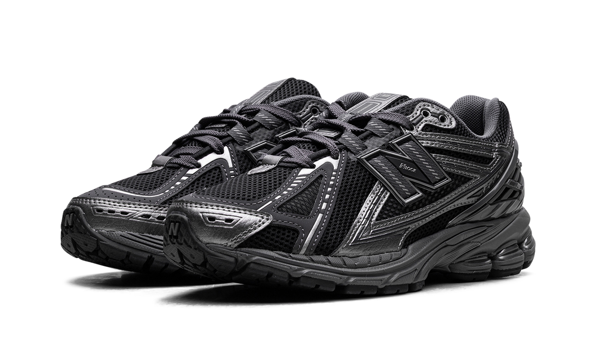 Overkicks - New Balance 1906R Phantom Dark Grey Metallic Silver (M1906RES) - vista trasera