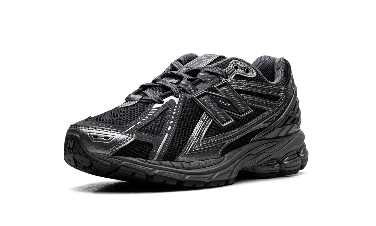 Overkicks - New Balance 1906R Phantom Dark Grey Metallic Silver (M1906RES) - detalle suela