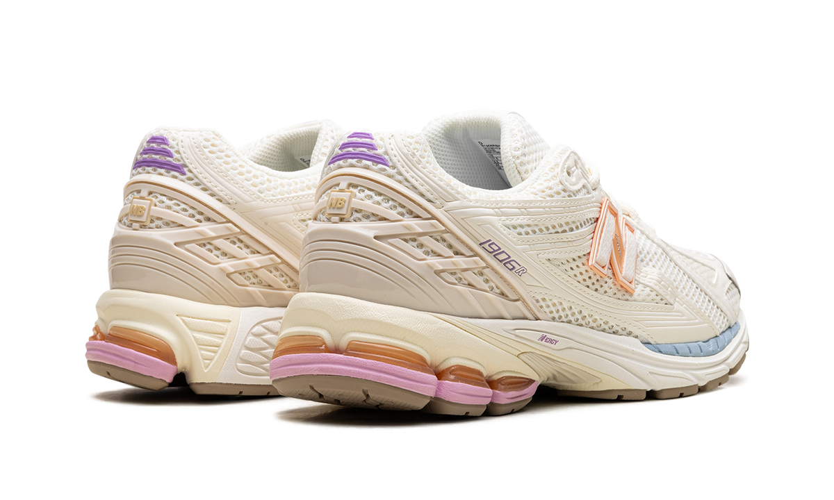 Overkicks - New Balance 1906R Pink Sugar (M1906RBP) - par completo