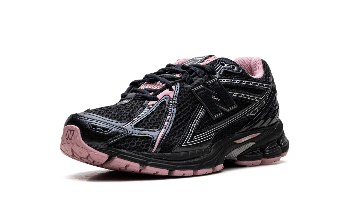 Overkicks - New Balance 1906R Pink Taffy (U1906RCU) - detalle suela