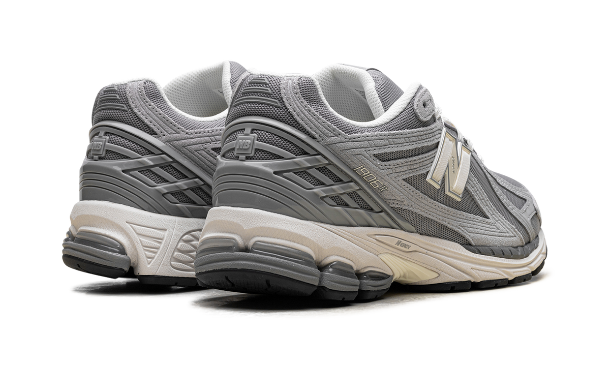 Overkicks - New Balance 1906R Raincloud (M1906REJ) - par completo