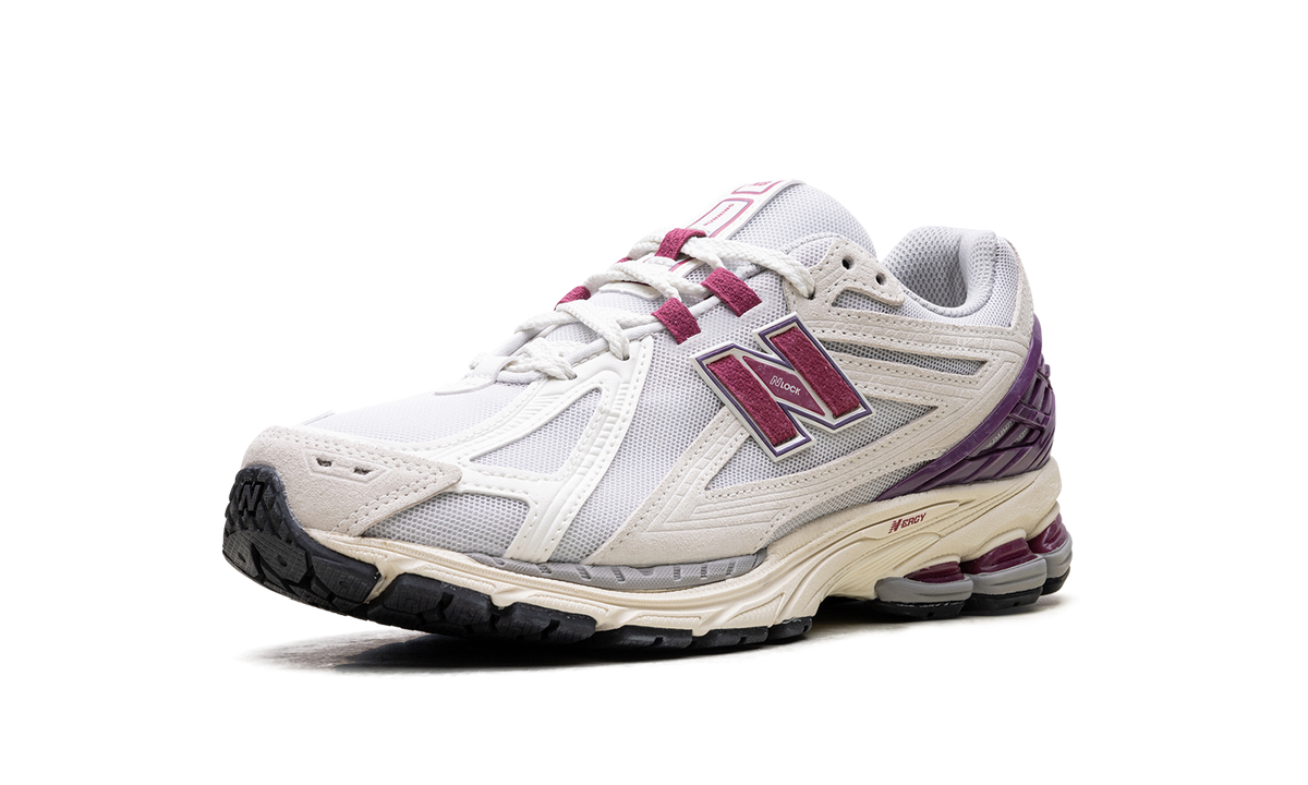 Overkicks - New Balance 1906R Sea Salt Radiant Purple (M1906REF) - detalle suela
