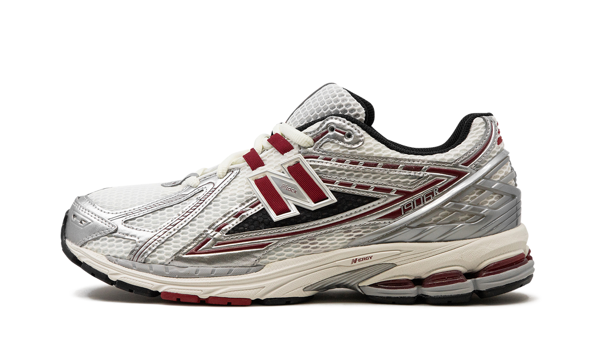 Overkicks - New Balance 1906R Silver Classic Crimson (M1906REA) - vista lateral